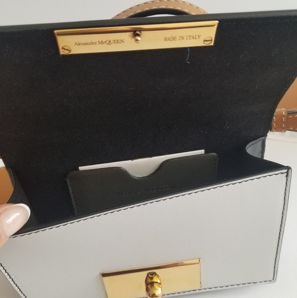 Alexander McQueen Skull Color Block Leather Crossbody Black White Brown … - Picture 6 of 12